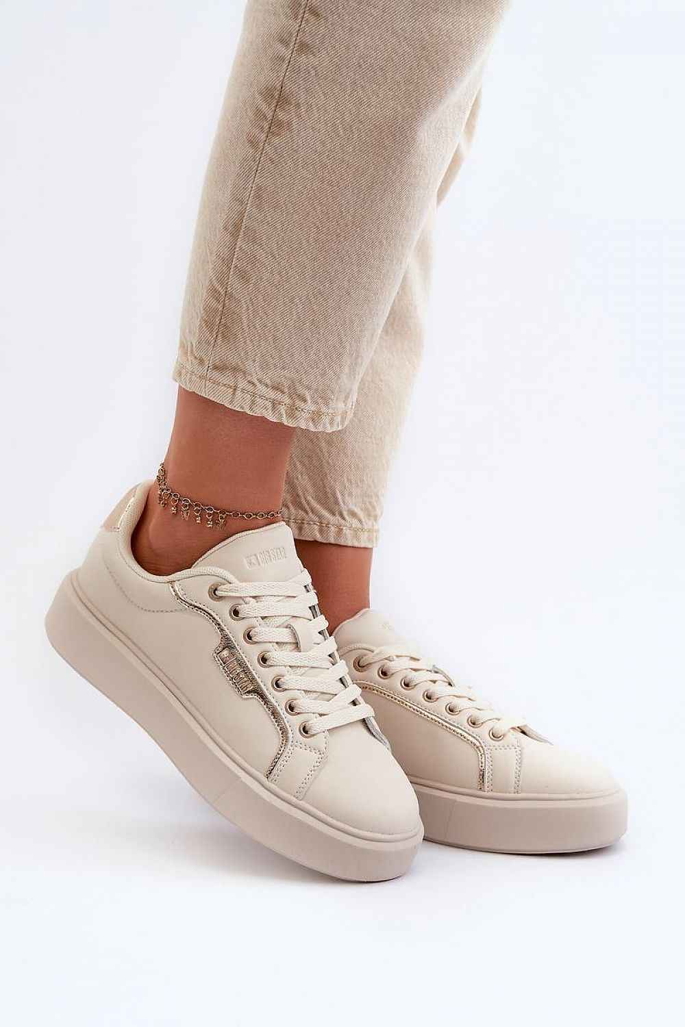 Sport Shoes Step in style - Lojahub Shop